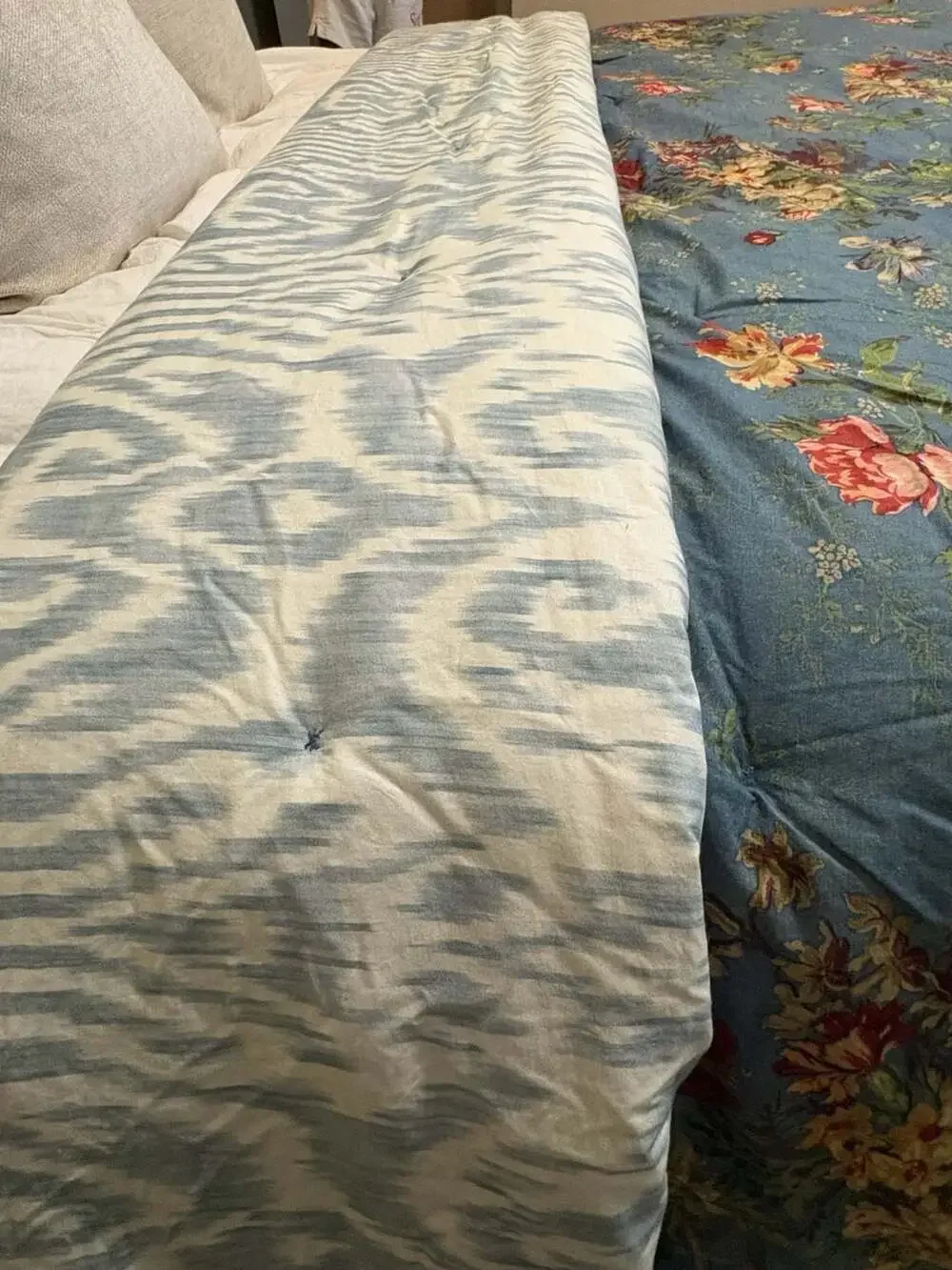 Pottery Barn Meadow Floral Reversible Comforter